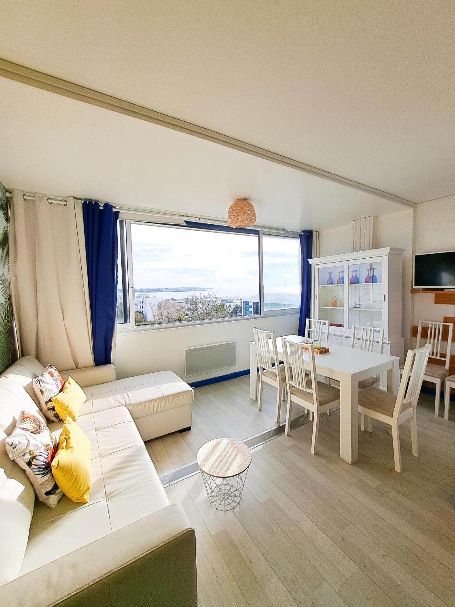 L'Escale - Vue Mer, Plage, Centre Ville, Ideal Pour Couple รัวย็อง ภายนอก รูปภาพ